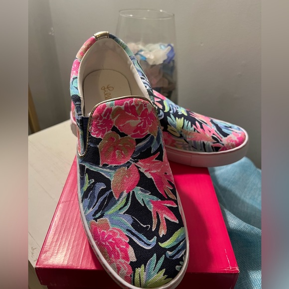 Lilly Pulitzer Shoes - NIB Lilly Pulitzer Julie Sneaker size 7.5